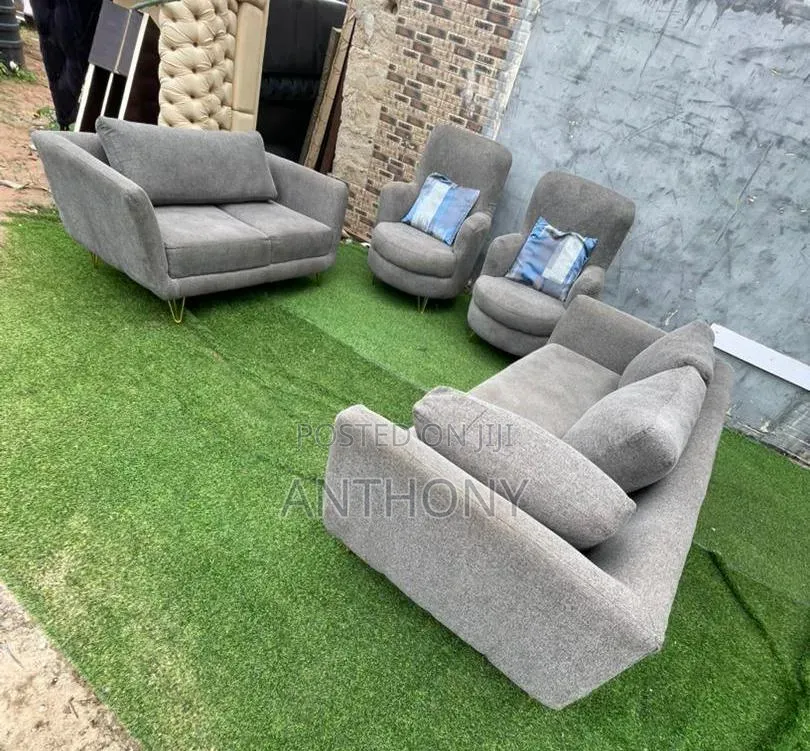 Neatly Used Sofa Set