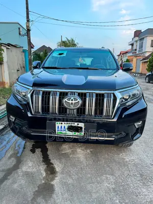 Toyota Land Cruiser Prado 2019 Black