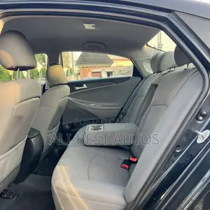 Hyundai Sonata 2011 Green