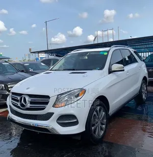 Mercedes-Benz GLE-Class 2016 White