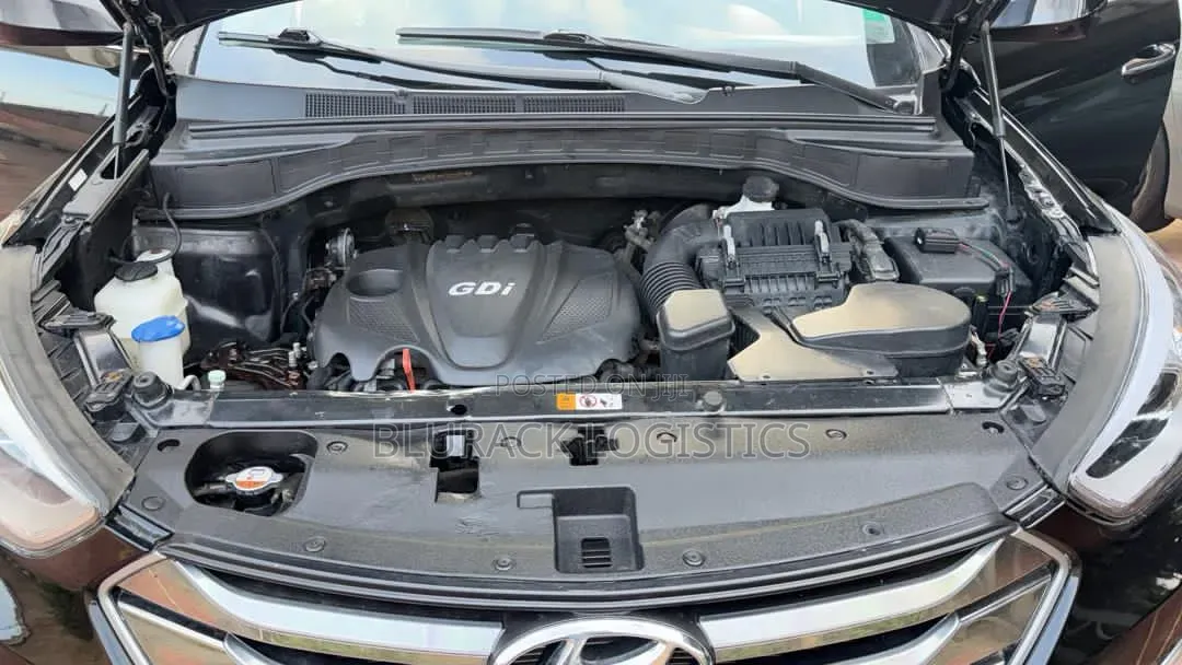 Hyundai Santa Fe 2015 Black