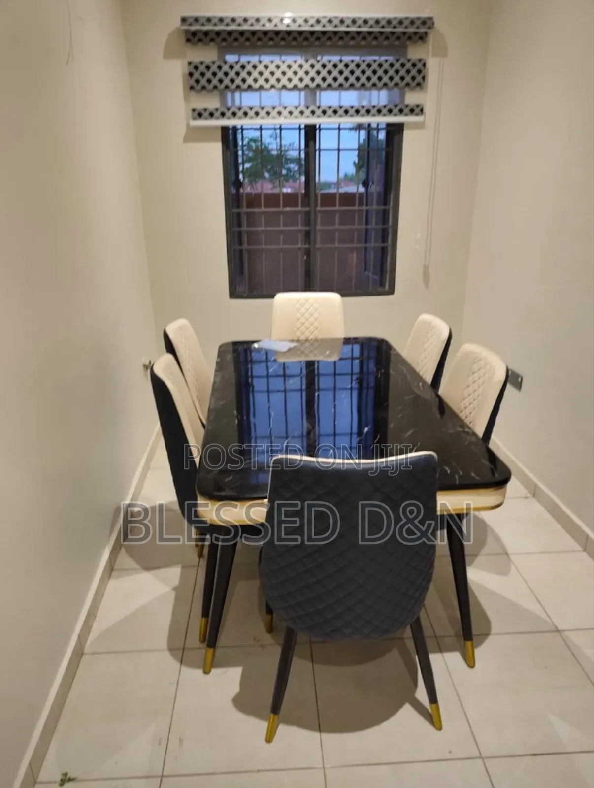 Imported Foreign Standard Dining Set With Six Chairs