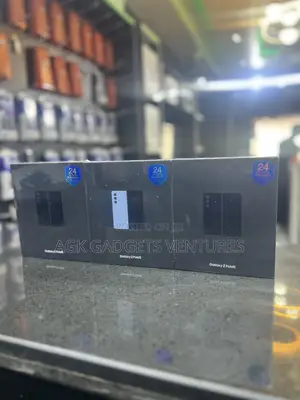 New Samsung Galaxy Z Fold 5 512 GB Black