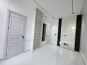 2bdrm House in Oregun for sale