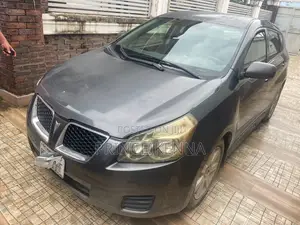 Pontiac Vibe 2010 Gray