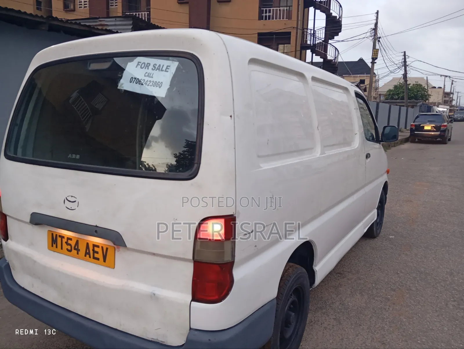 Toyota HiAce 2005 White