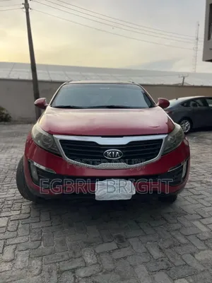 Kia Sportage 2012 Red