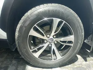 Toyota RAV4 2021 White