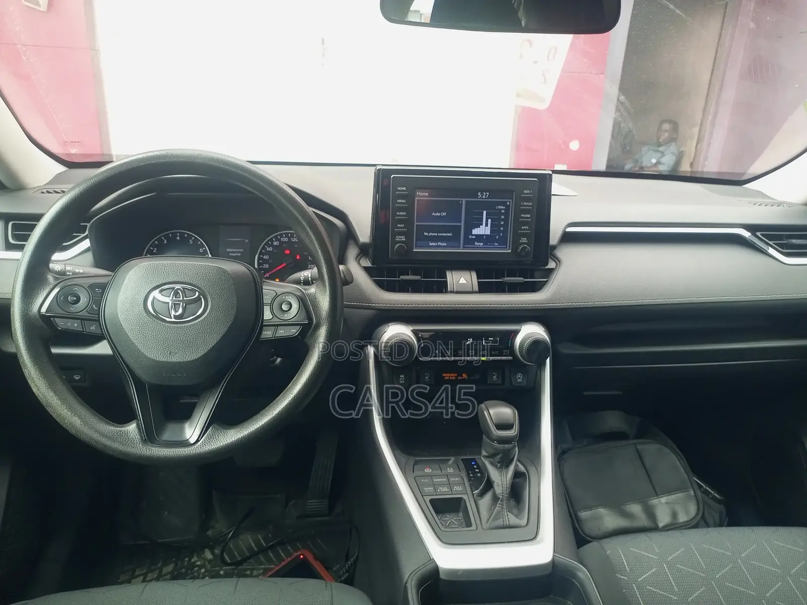 Toyota RAV4 2021 White