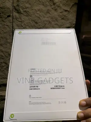 New Apple iPad Pro 13 (2025) 256 GB Black