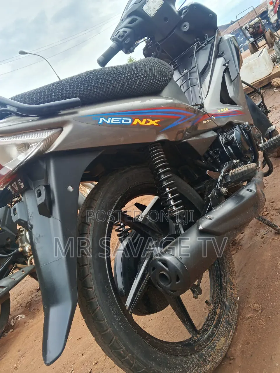 TVS King Deluxe Plus iTouch Start 2025 Gray