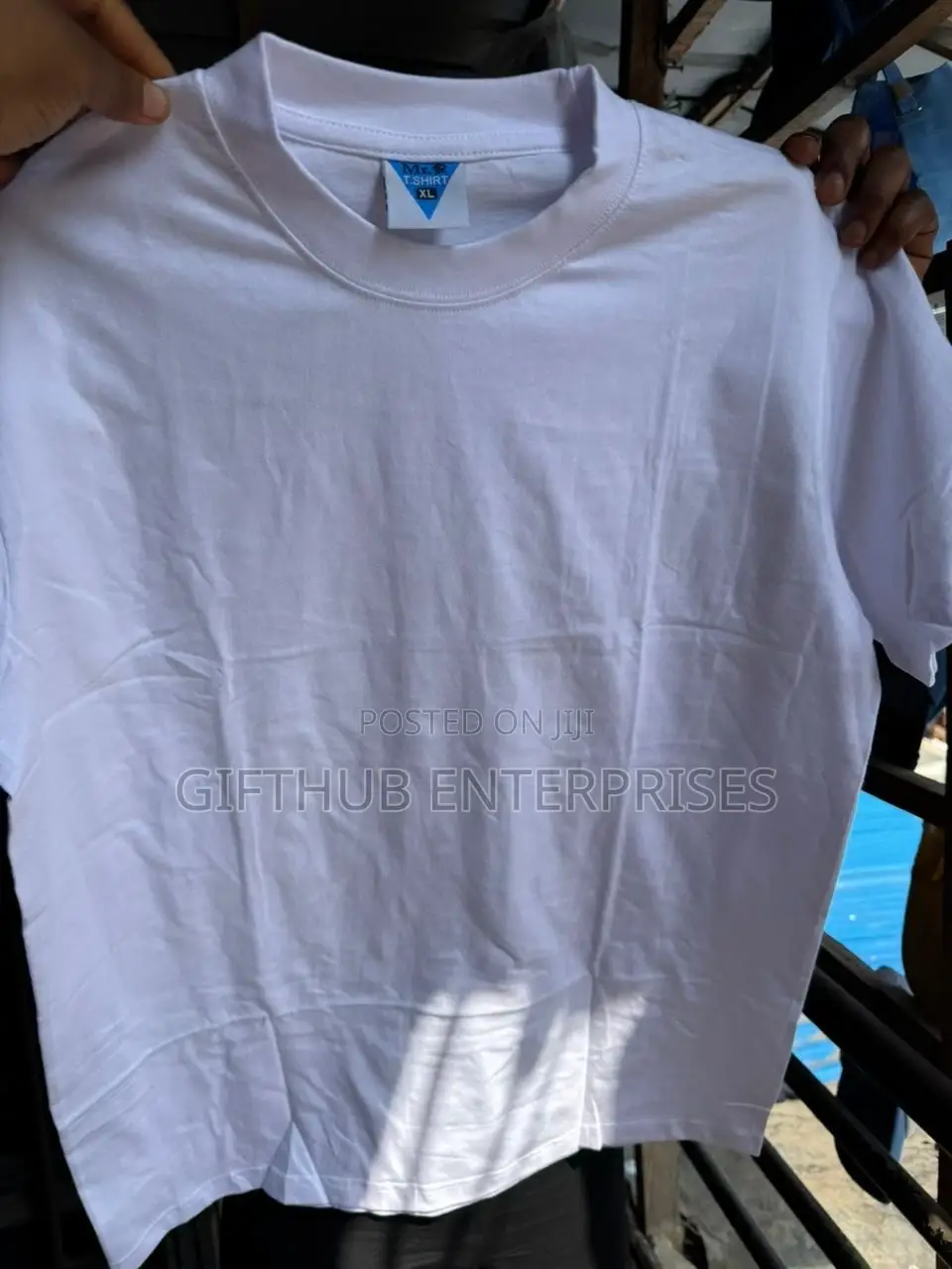 Mr R Bulk Polo (Roundneck)