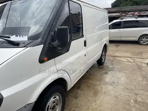 Ford Transit 2002 White