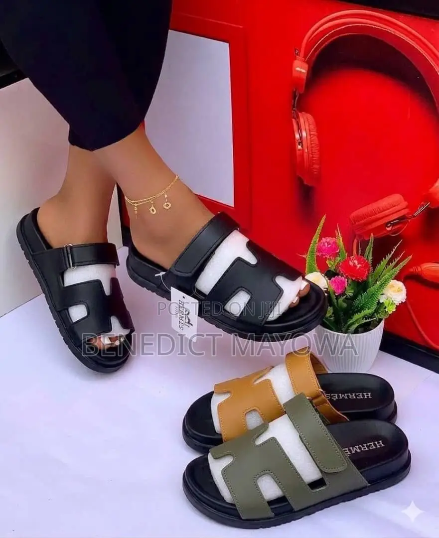 Hermes Inspired Flat