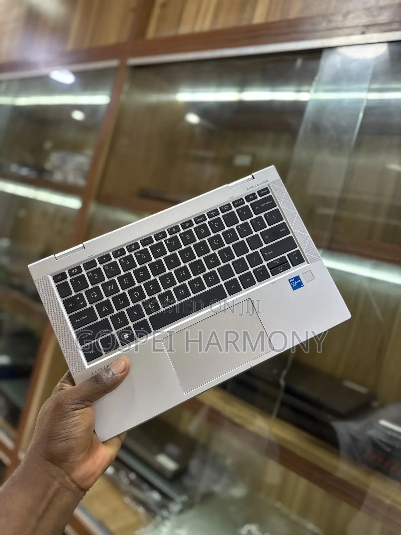 Laptop HP EliteBook 830 G8 16GB Intel Core i5 SSD 512GB