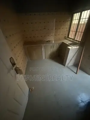 2bdrm Apartment in Palace Road, Ijede / Ikorodu for rent