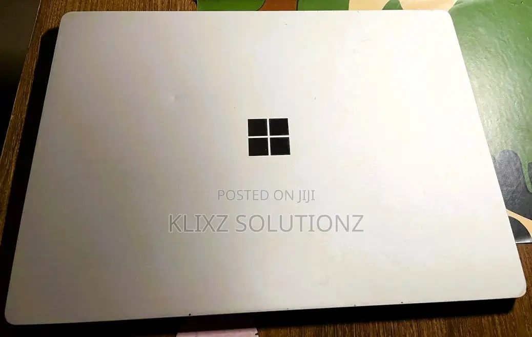 Laptop Microsoft Surface 2 8GB Intel Core i5 SSD 256GB
