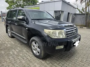 Toyota Land Cruiser 2010 Black