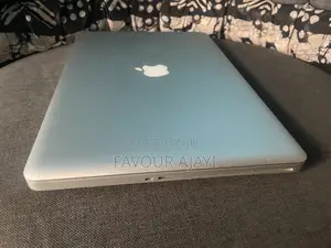 Laptop Apple MacBook Pro 8GB Intel Core i5 HDD+SSD 512GB