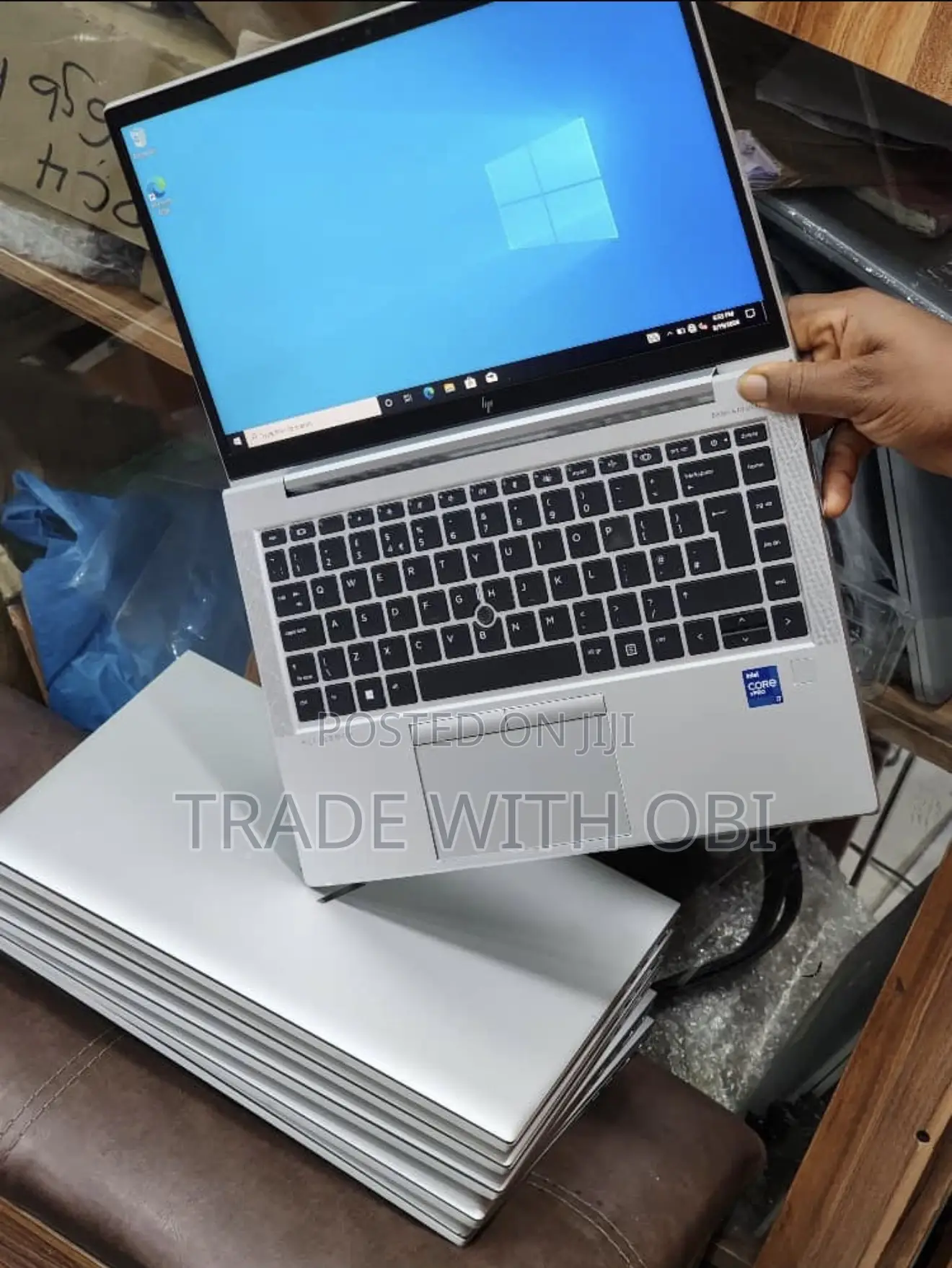 Laptop HP EliteBook 830 G8 16GB Intel Core i7 SSD 512GB