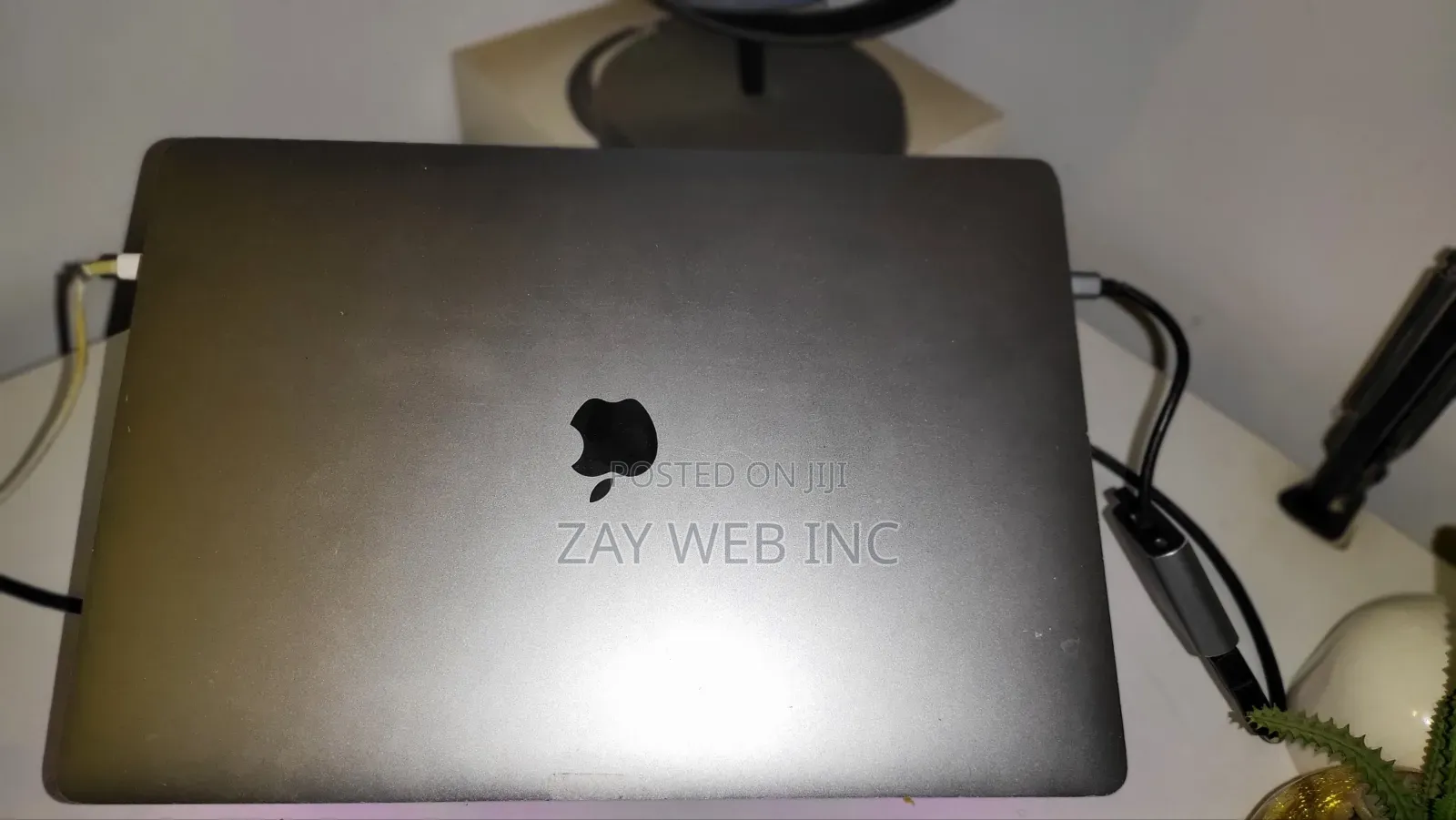 Laptop Apple MacBook 2018 6GB Intel Core i7 SSD 500GB