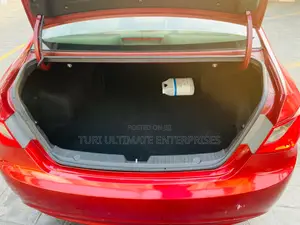 Hyundai Sonata GLS Sedan FWD (2.4L 4cyl 6A) 2012 Red
