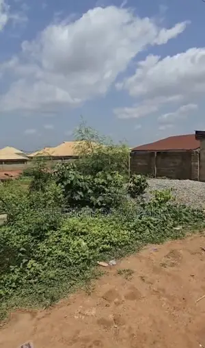 Plot of Land With Borehole, Fenced, 10 Secs Drive to the Tarred Road