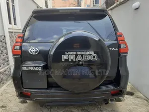 Toyota Porte 2023 Black