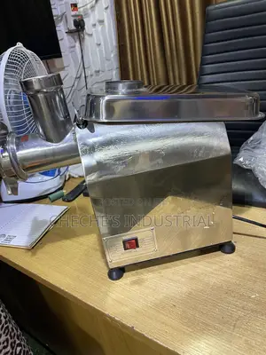 Meat Mincer (Size 12)