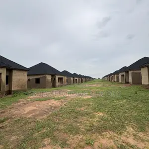 3bdrm Bungalow in Kiami for sale