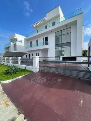 5bdrm Duplex in Canaan Estate for sale