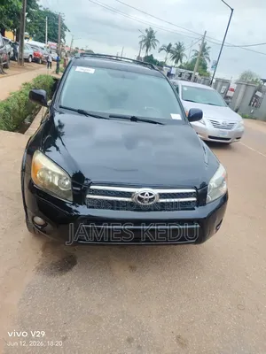 Toyota RAV4 2010 Black