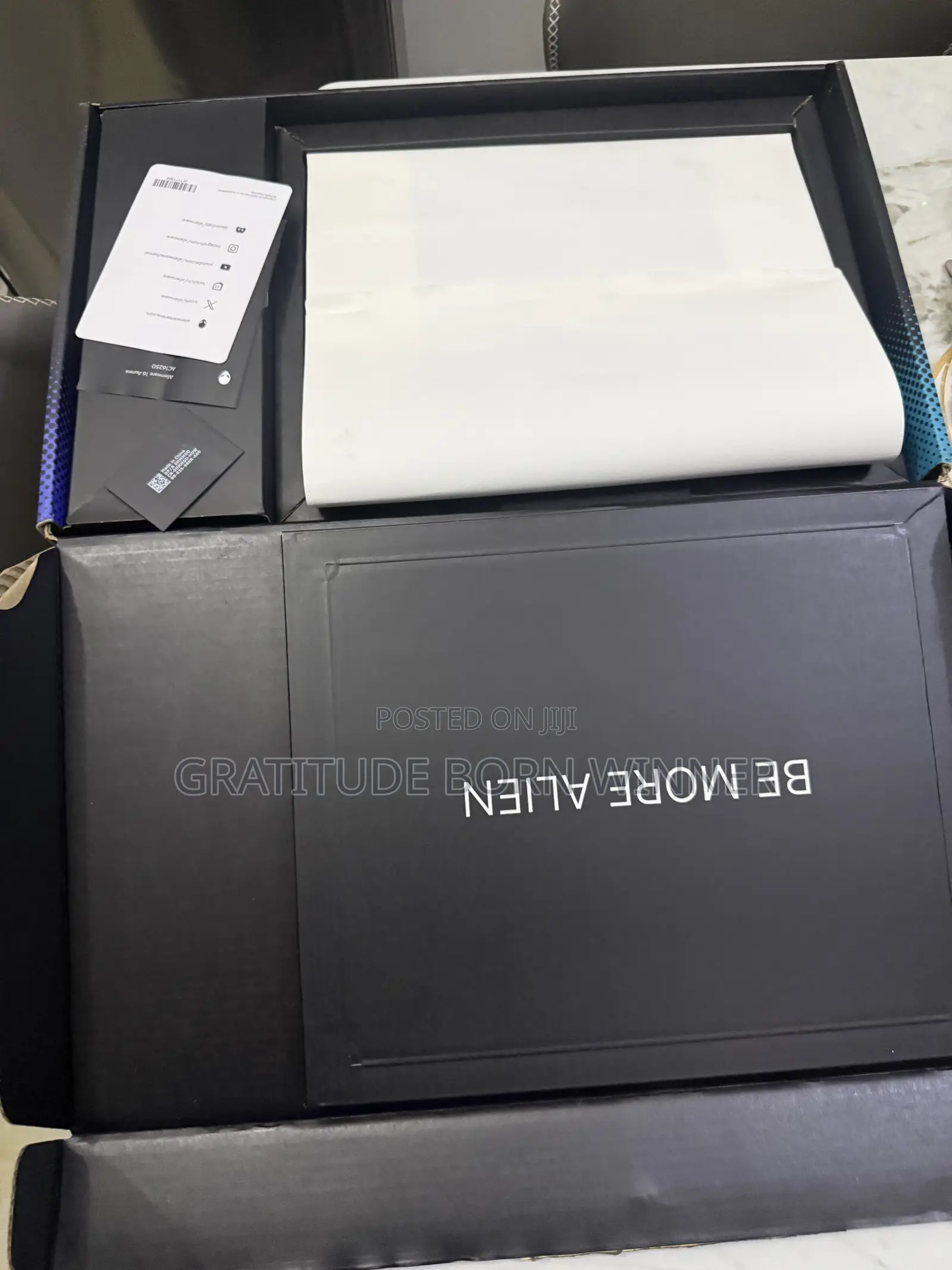 Laptop Alienware 16 Aurora 32GB Intel Core 7 SSD 1T