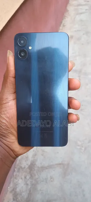 Samsung Galaxy A05 64 GB Black
