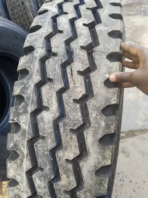 13r22.5 Tyre