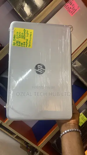 Laptop HP Envy 15 8GB Intel Core i7 HDD 1T