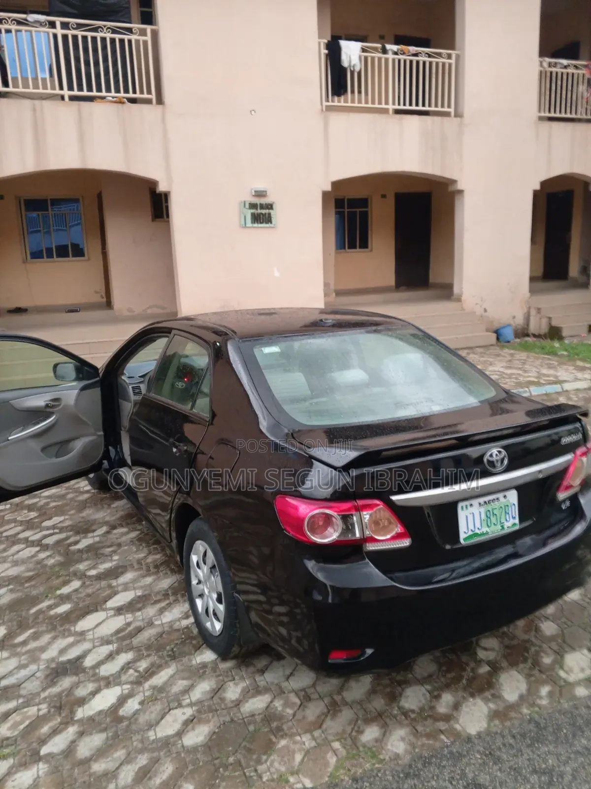Toyota Corolla 2013 Black
