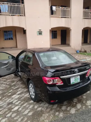 Toyota Corolla 2013 Black