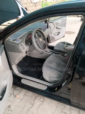 Toyota Corolla 2013 Black