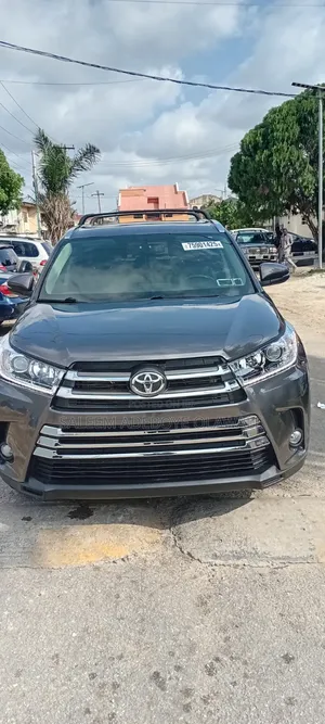 Toyota Highlander 2016 Brown