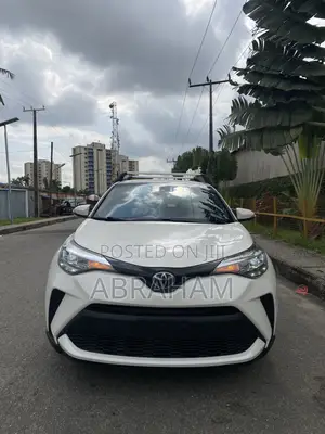 Toyota C-HR 2021 White