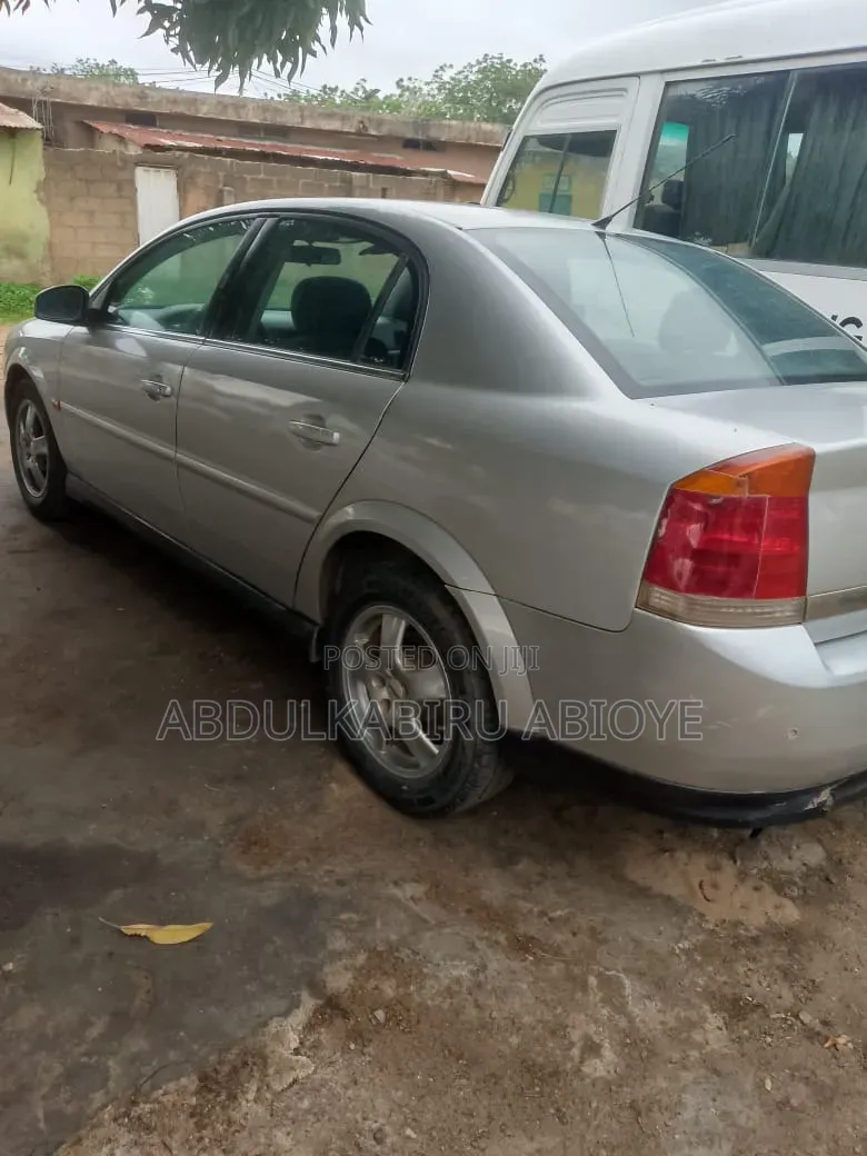 Opel Vectra 2.2 Automatic 2007 Silver