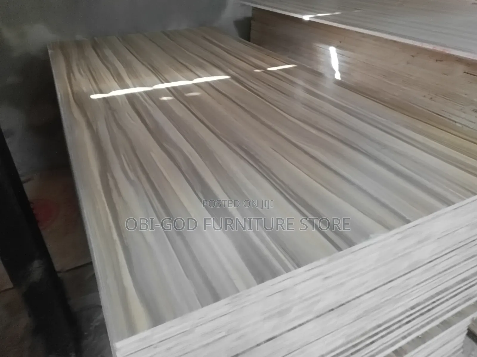 HDF High Gloss Plywood