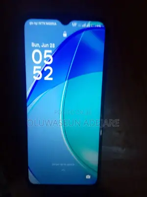 Oppo A18 64 GB Black