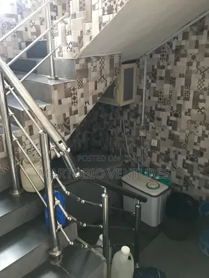 6bdrm Duplex in Diamond Estate, for sale