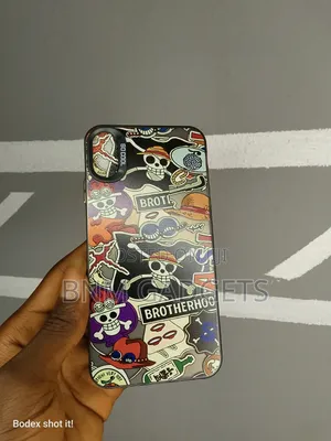 iPhone Xs Max Pouch