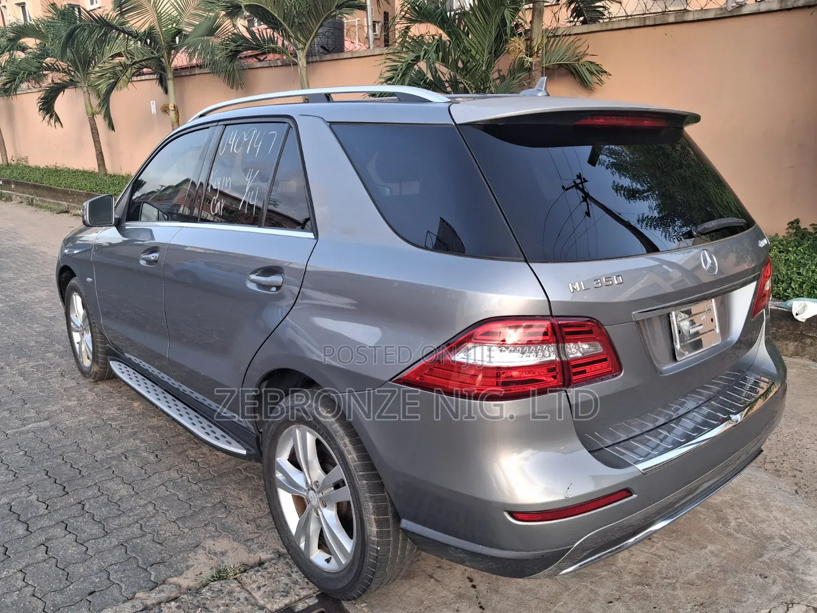 Mercedes-Benz M Class 2012 Gray