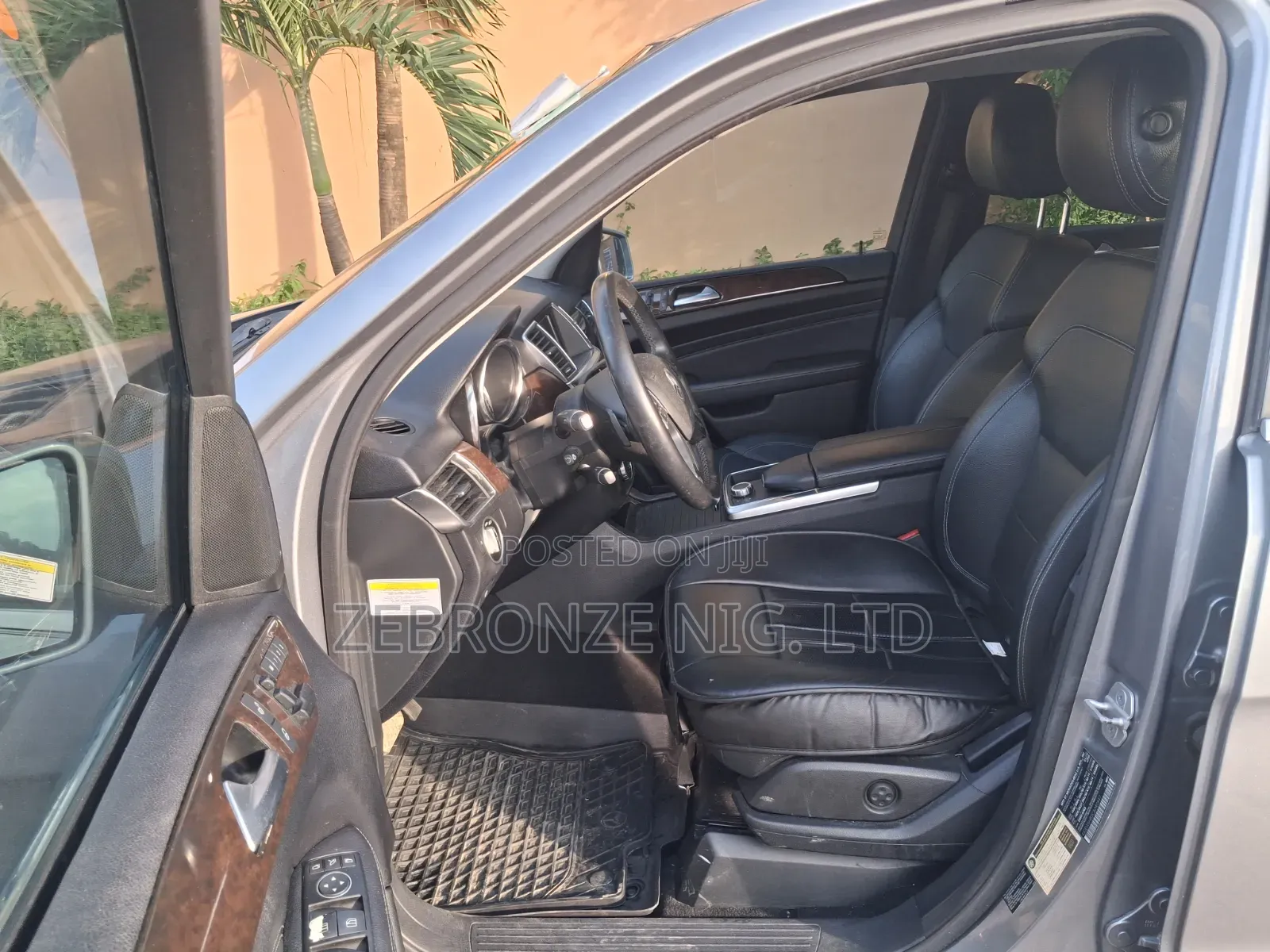 Mercedes-Benz M Class 2012 Gray