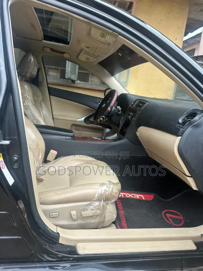 Lexus IS 2010 Black