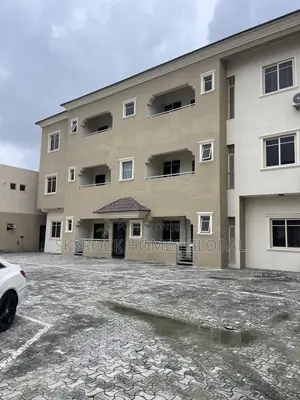 Mini Flat in Ikate for rent